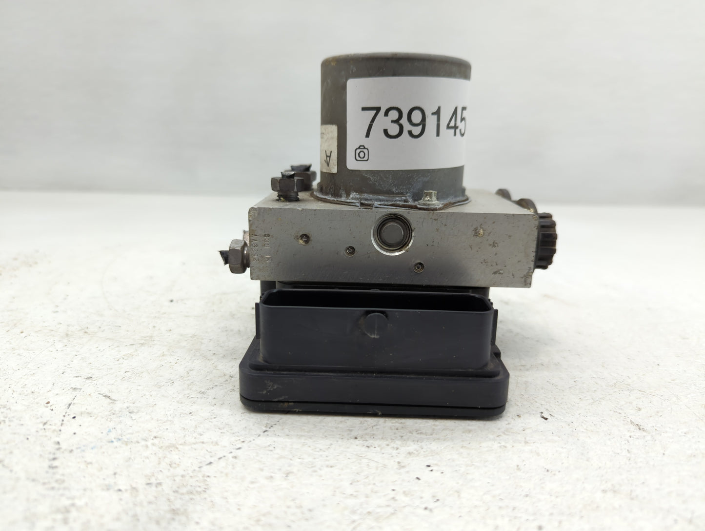 2018 Ford F-150 ABS Pump Control Module Replacement P/N:JL34-2B373-AK Fits OEM Used Auto Parts - Oemusedautoparts1.com
