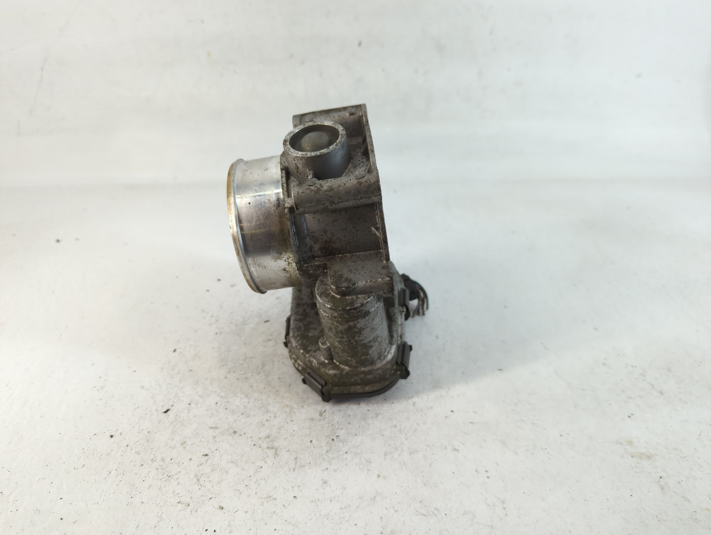 2017-2022 Ford F-150 Throttle Body P/N:HL3E 9F991 AA Fits Fits 2017 2018 2019 2020 2021 2022 OEM Used Auto Parts - Oemusedau