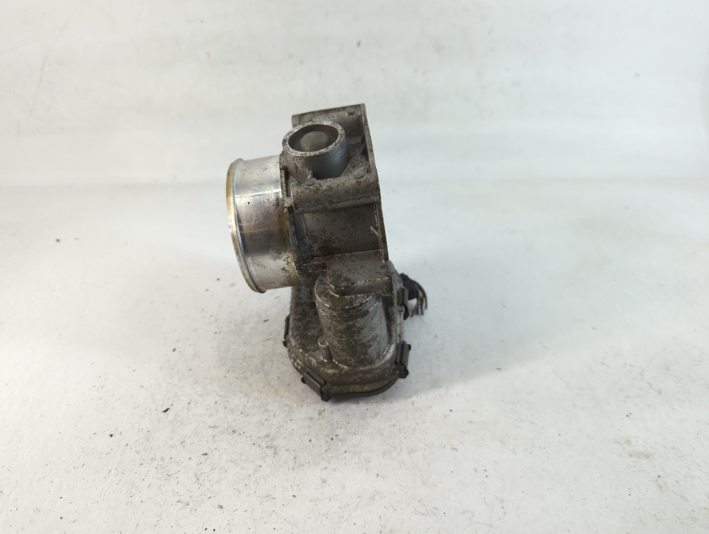 2017-2022 Ford F-150 Throttle Body P/N:HL3E 9F991 AA Fits Fits 2017 2018 2019 2020 2021 2022 OEM Used Auto Parts - Oemusedau