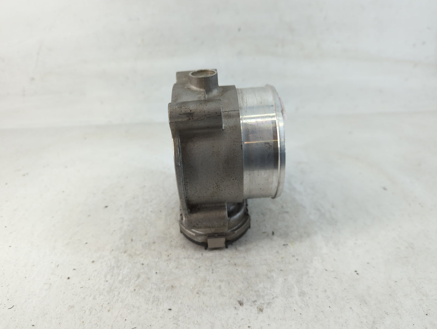 2018-2020 Ford F-150 Throttle Body P/N:JL3E-9F991-AA Fits Fits 2018 2019 2020 2021 2022 OEM Used Auto Parts - Oemusedautopar