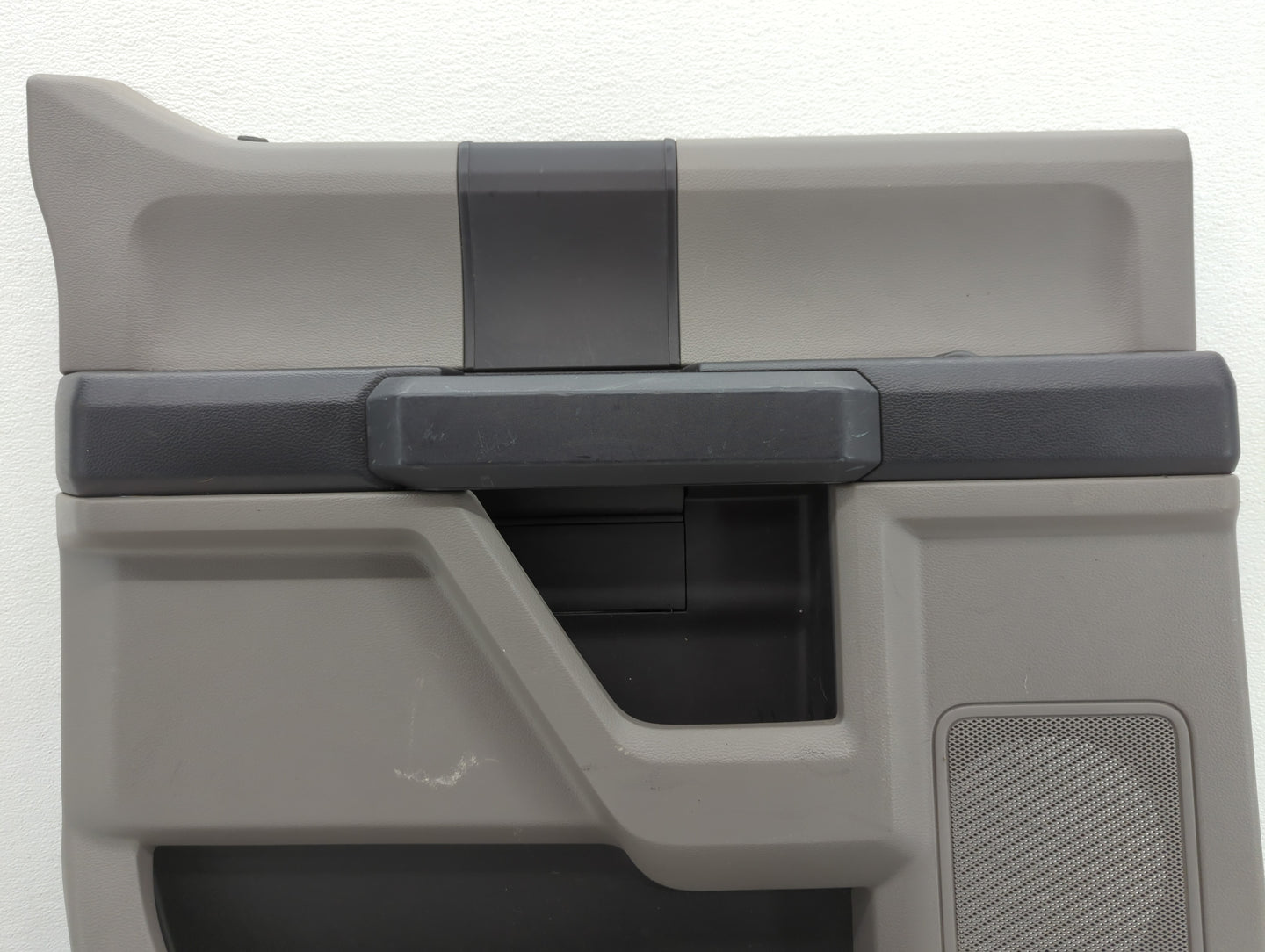 2018 Ford F-150 Front Right Passenger Interior Door Panel Trim Ebony - Oemusedautoparts1.com