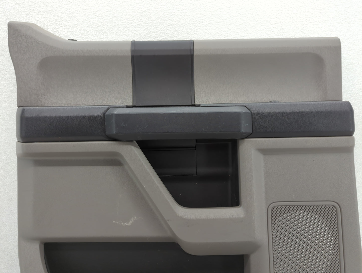 2018 Ford F-150 Front Right Passenger Interior Door Panel Trim Ebony - Oemusedautoparts1.com