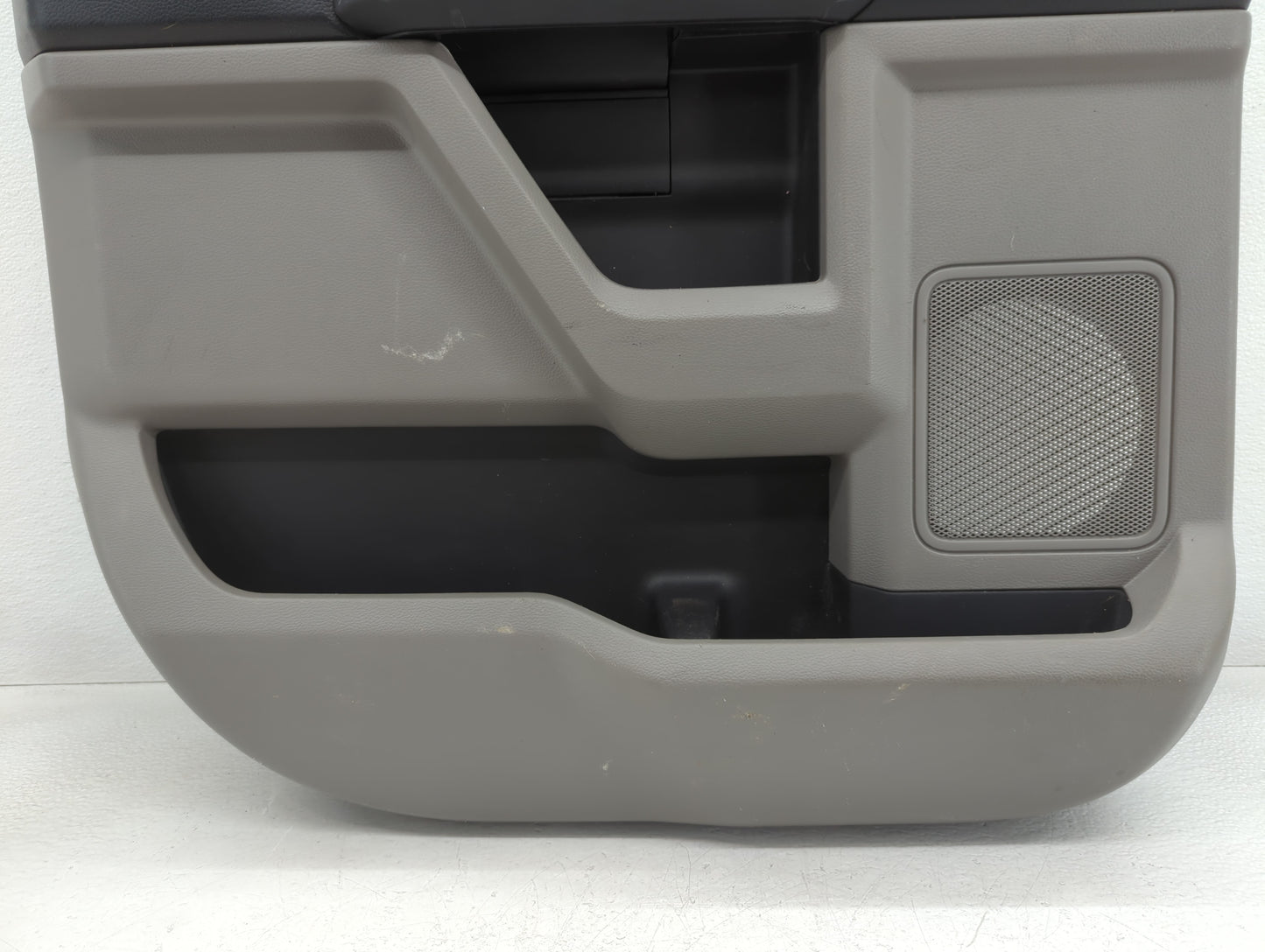 2018 Ford F-150 Front Right Passenger Interior Door Panel Trim Ebony - Oemusedautoparts1.com