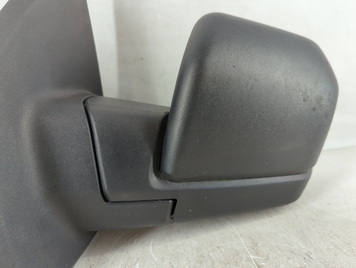 2018-2020 Ford F-150 Driver Side View Mirror - Left Door Mirror OEM Used - Oemusedautoparts1.com