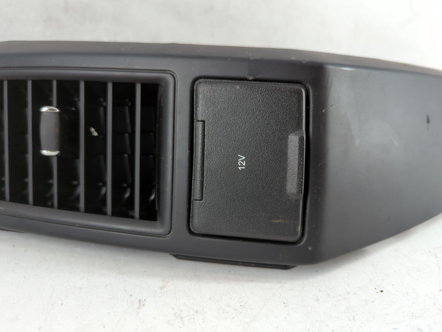 2018 Ford F-150 Driver Front Vent Window Oem - Oemusedautoparts1.com