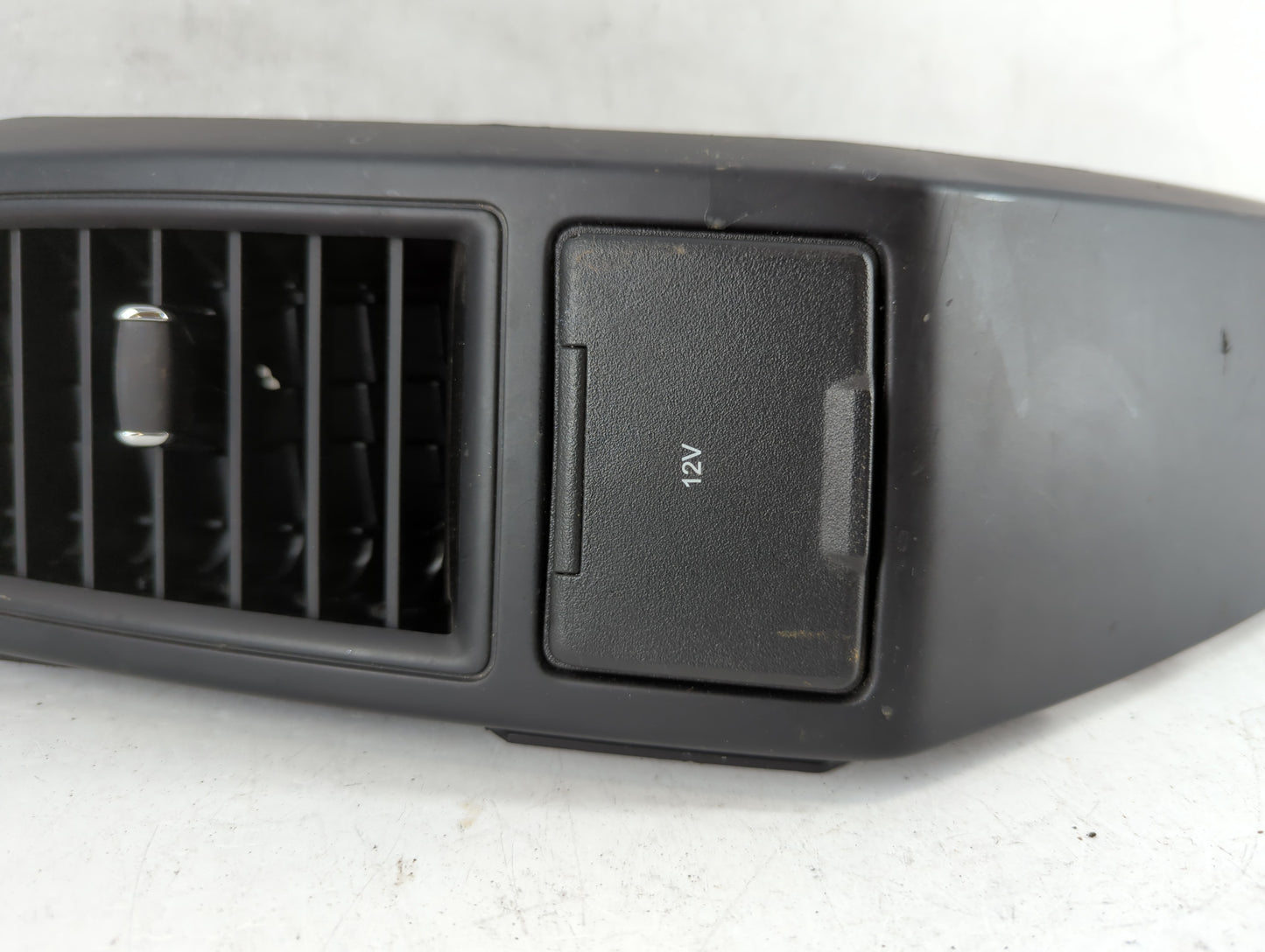 2018 Ford F-150 Driver Front Vent Window Oem - Oemusedautoparts1.com