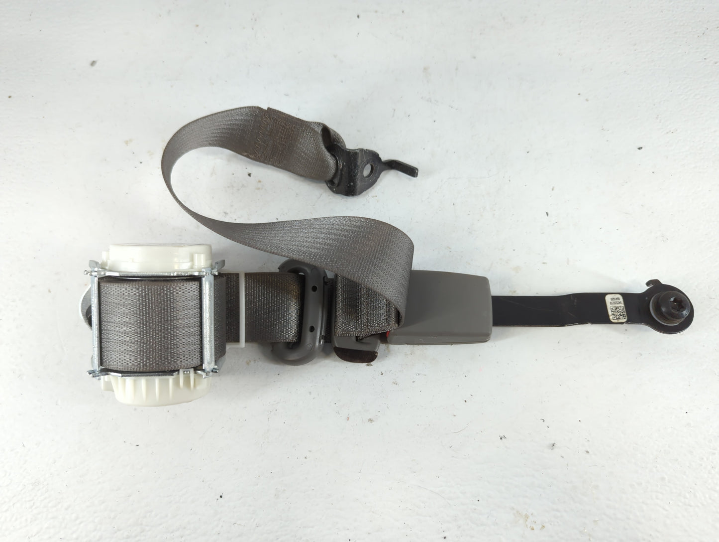 2018 Ford F-150 Passenger Rear Seatbelt Buckle - Oemusedautoparts1.com