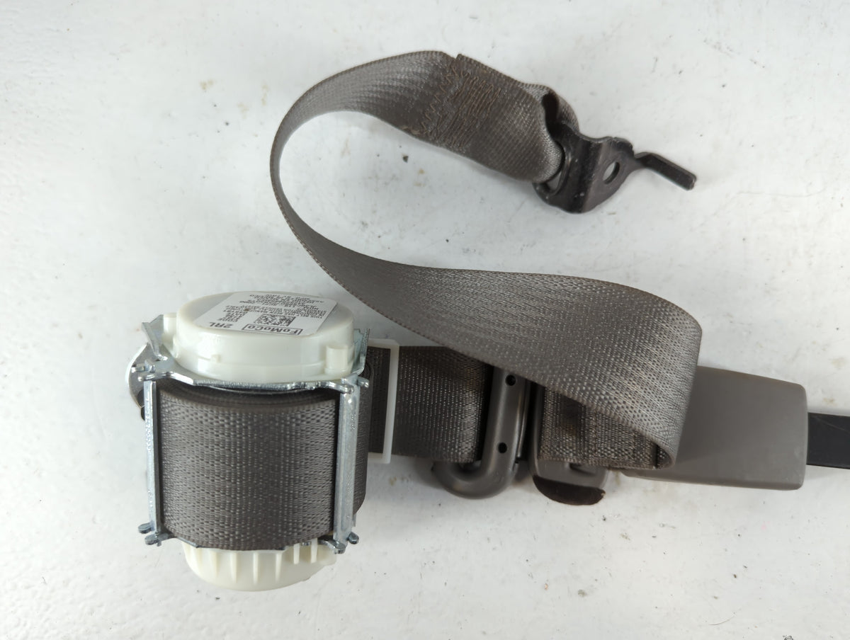 2018 Ford F-150 Passenger Rear Seatbelt Buckle - Oemusedautoparts1.com