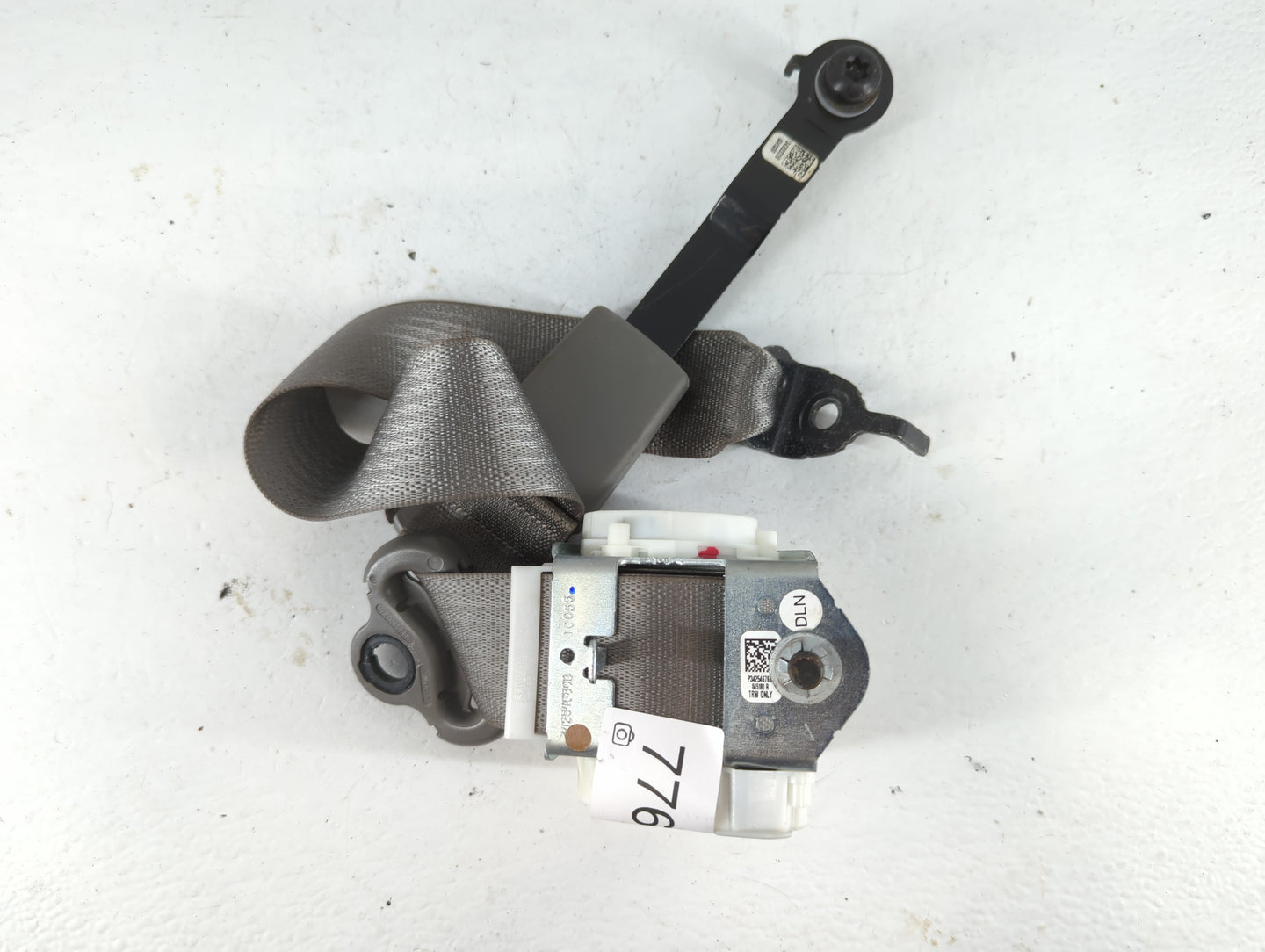 2018 Ford F-150 Passenger Rear Seatbelt Buckle - Oemusedautoparts1.com