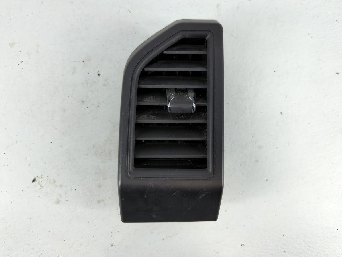 2018 Ford F-150 DASHBOARD RIGHT SIDE OUTER AIR VENT W/ BEZEL TRIM - Oemusedautoparts1.com