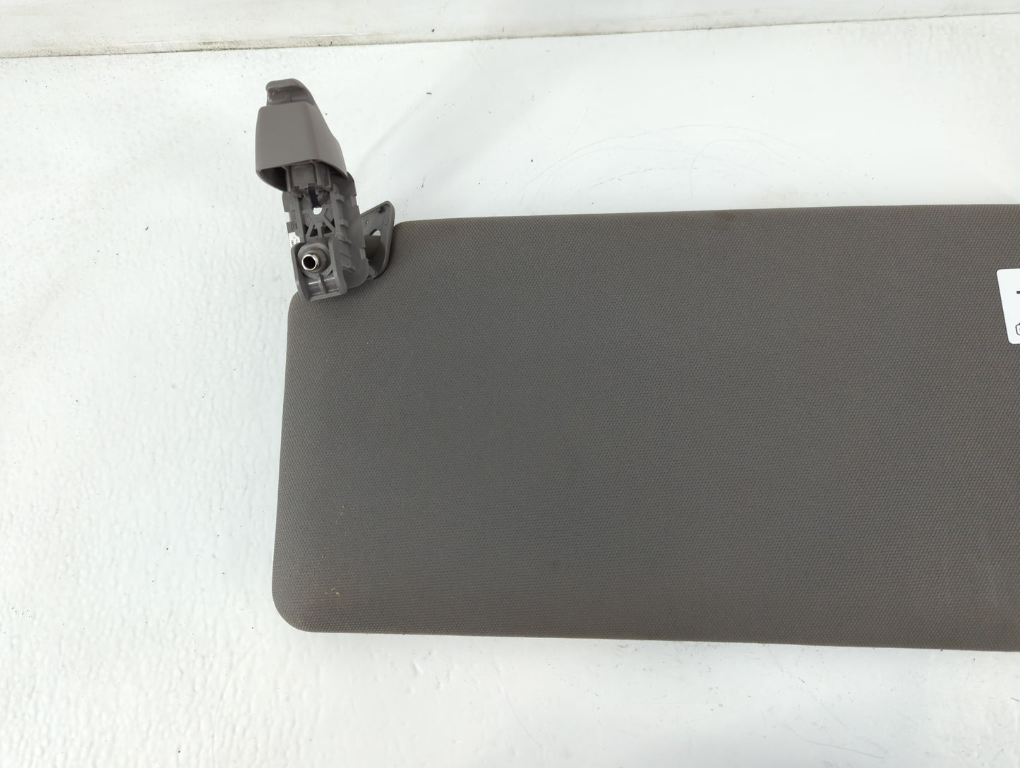 2018-2020 Ford F-150 Sun Visor Shade Replacement Driver Left Mirror Fits Fits 2018 2019 2020 OEM Used Auto Parts - Oemusedau
