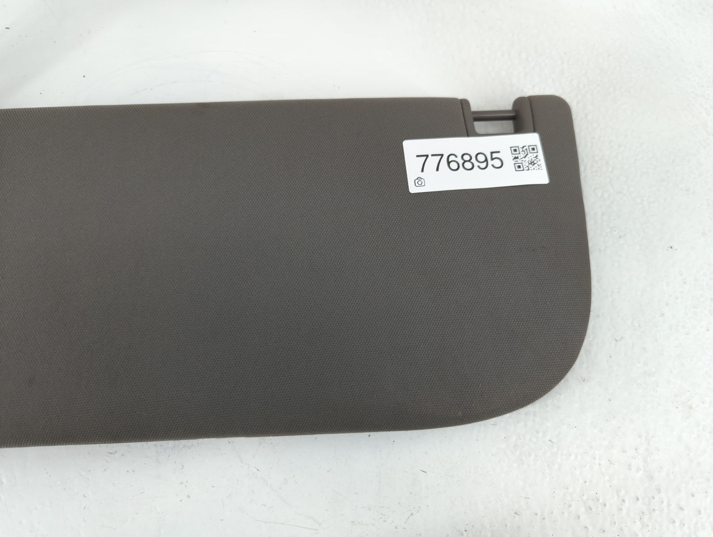 2018-2020 Ford F-150 Sun Visor Shade Replacement Driver Left Mirror Fits Fits 2018 2019 2020 OEM Used Auto Parts - Oemusedau