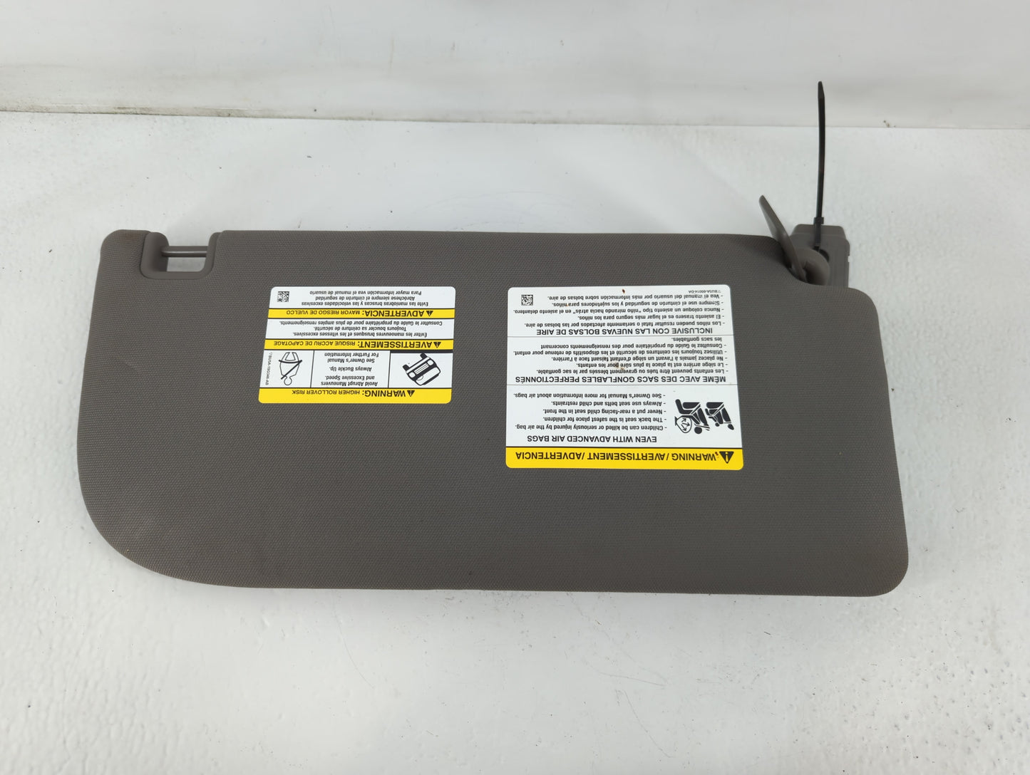 2018-2020 Ford F-150 Sun Visor Shade Replacement Driver Left Mirror Fits Fits 2018 2019 2020 OEM Used Auto Parts - Oemusedau