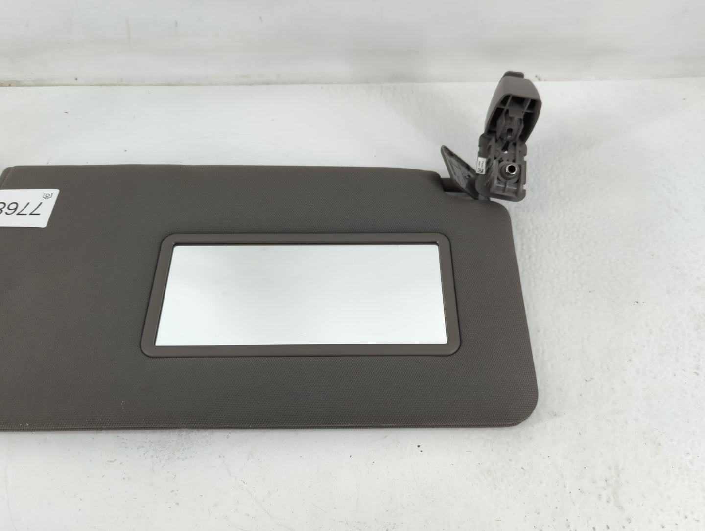 2018-2020 Ford F-150 Sun Visor Shade Replacement Passenger Right Mirror Fits Fits 2018 2019 2020 OEM Used Auto Parts - Oemus