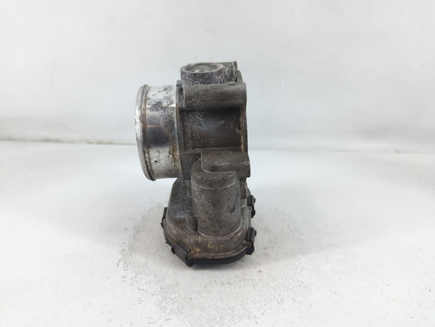 2017-2022 Ford F-150 Throttle Body P/N:HL3E 9F991 AA Fits Fits 2017 2018 2019 2020 2021 2022 OEM Used Auto Parts - Oemusedau