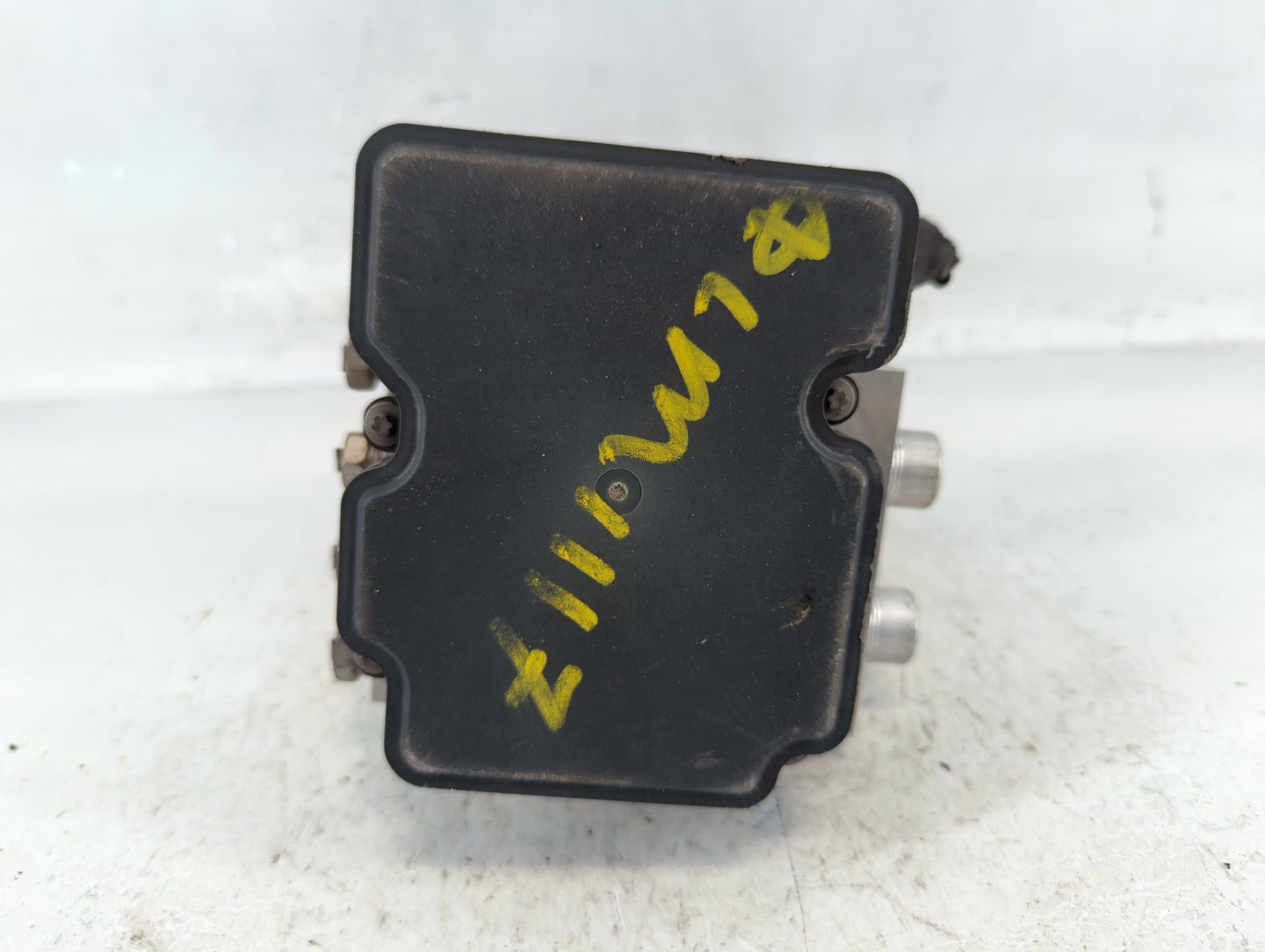 2018 Ford F-150 ABS Pump Control Module Replacement P/N:JL34-2B373-AK Fits OEM Used Auto Parts - Oemusedautoparts1.com