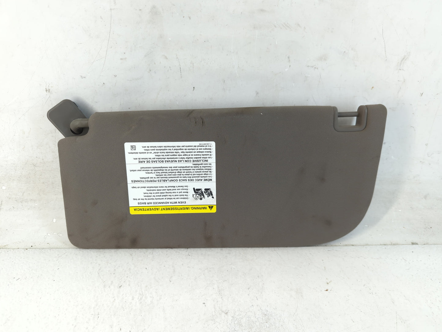 2018-2020 Ford F-150 Sun Visor Shade Replacement Passenger Right Mirror Fits Fits 2018 2019 2020 OEM Used Auto Parts - Oemus