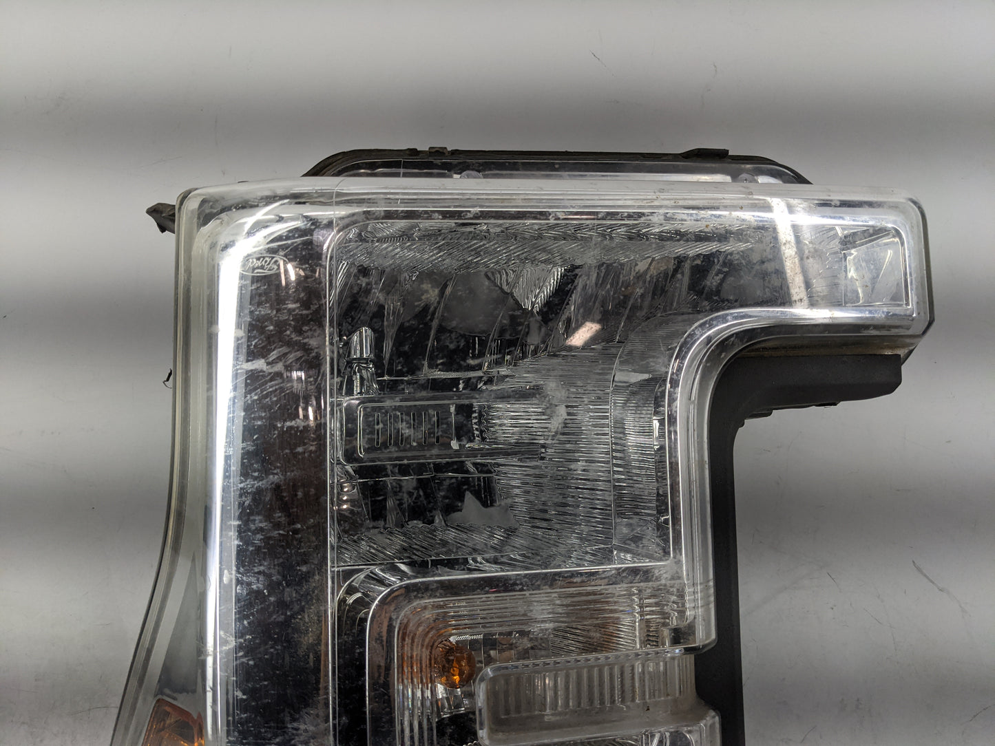 2018 Ford F-250 Driver Left Oem Head Light Headlight Lamp - Oemusedautoparts1.com