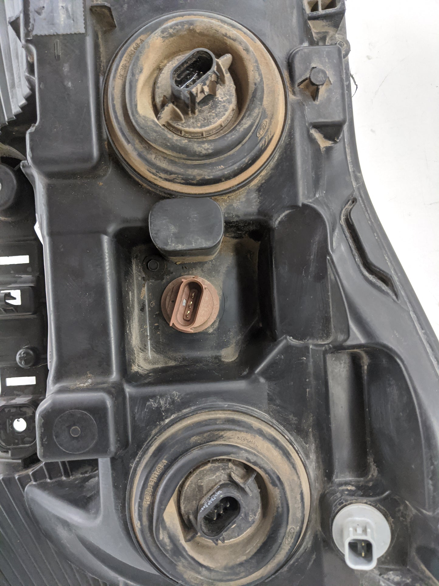 2018 Ford F-250 Driver Left Oem Head Light Headlight Lamp - Oemusedautoparts1.com