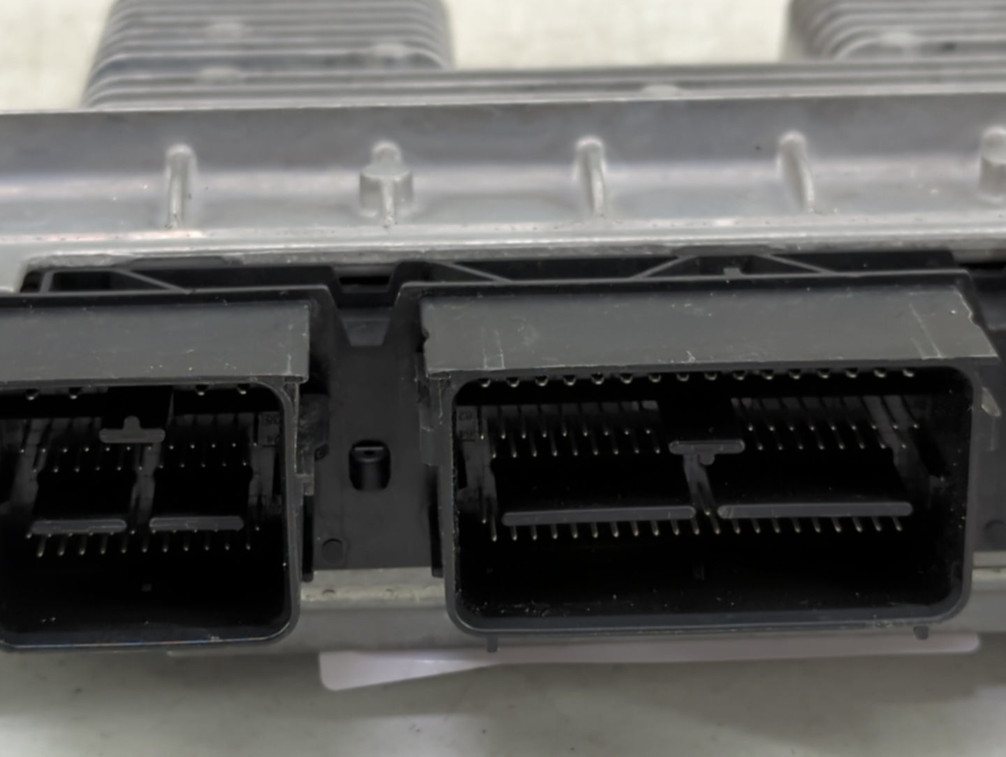 2017-2019 Ford F-350 Super Duty PCM Engine Control Computer ECU ECM PCU OEM P/N:0 281 333 295 HC3A-12B684-BA Fits OEM Used A