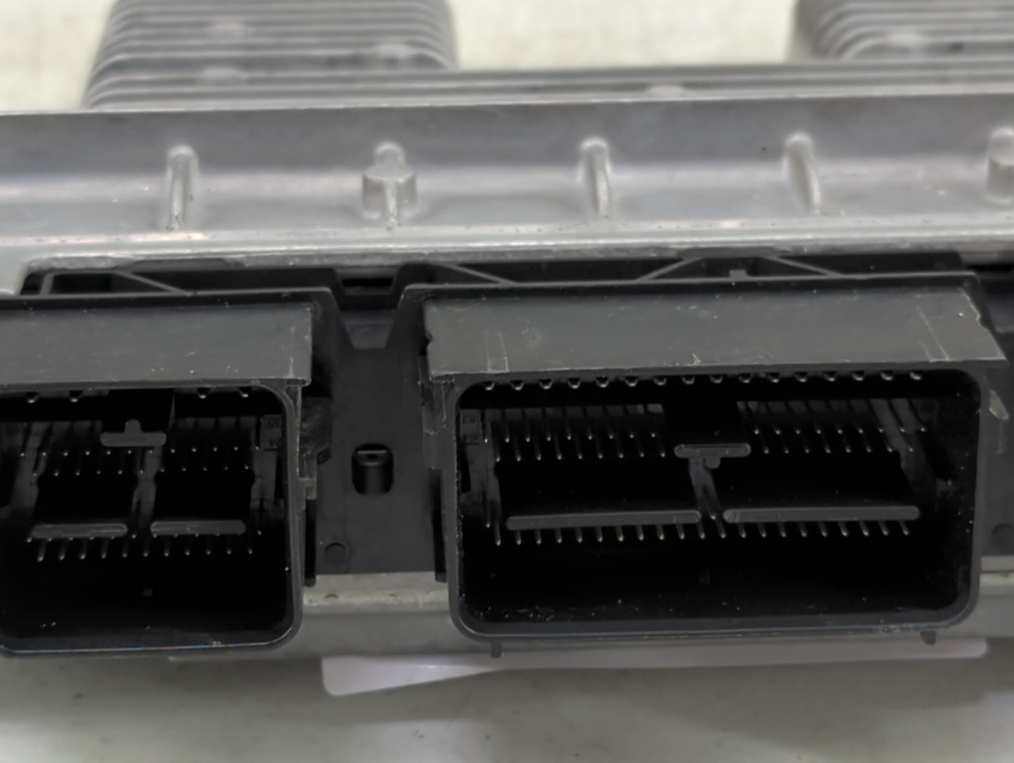 2017-2019 Ford F-350 Super Duty PCM Engine Control Computer ECU ECM PCU OEM P/N:0 281 333 295 HC3A-12B684-BA Fits OEM Used A