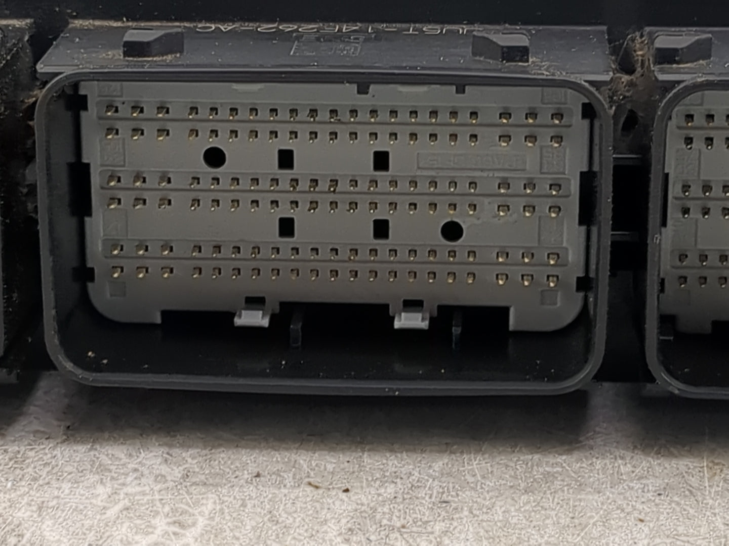 2018 Ford F150 PCM Engine Control Computer ECU ECM PCU OEM P/N:JL3A-12A650-AKA JL3A-12B684-CA, JU5T-14E262-AC Fits Fits 2019