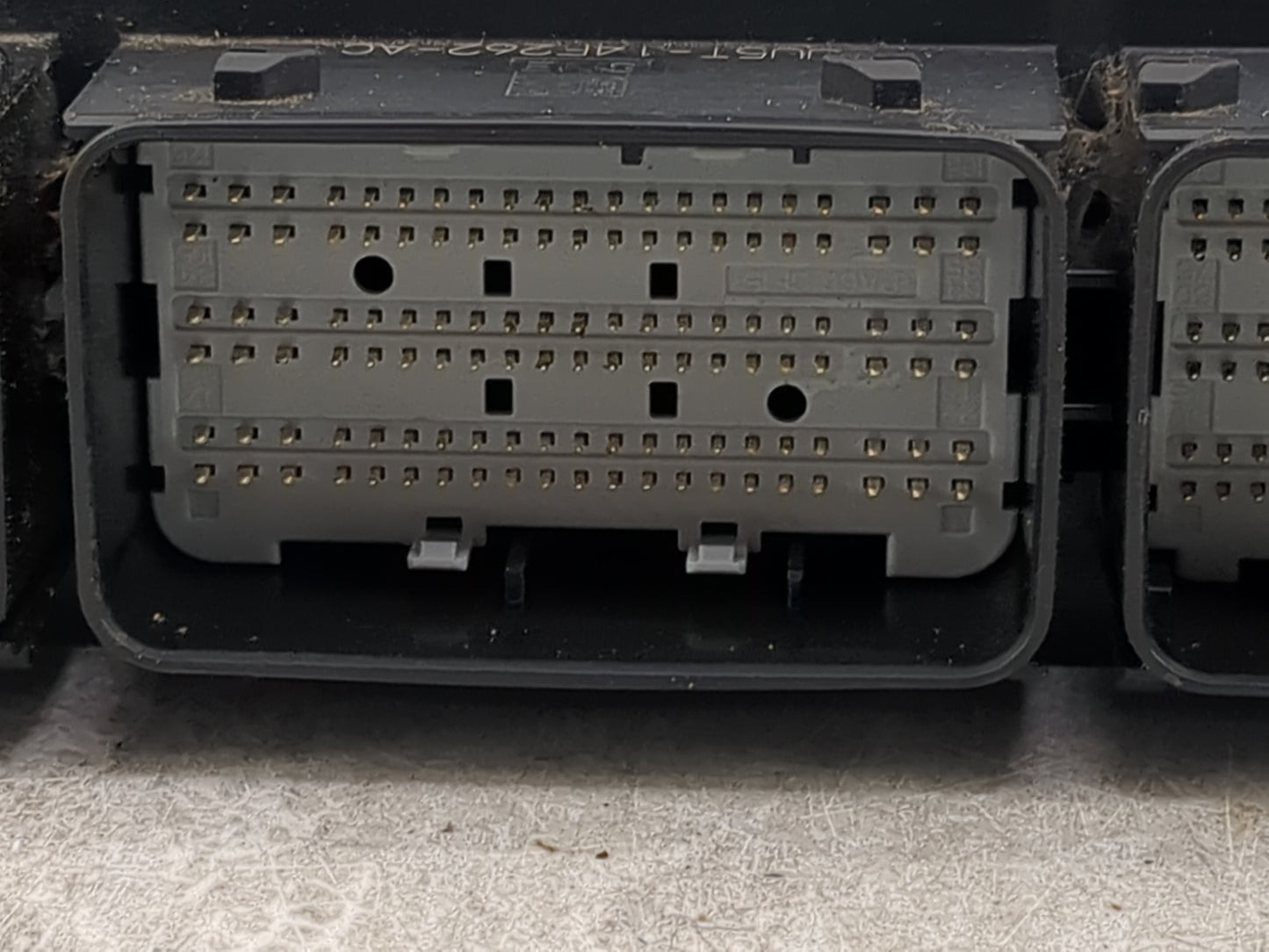2018 Ford F150 PCM Engine Control Computer ECU ECM PCU OEM P/N:JL3A-12A650-AKA JL3A-12B684-CA, JU5T-14E262-AC Fits Fits 2019
