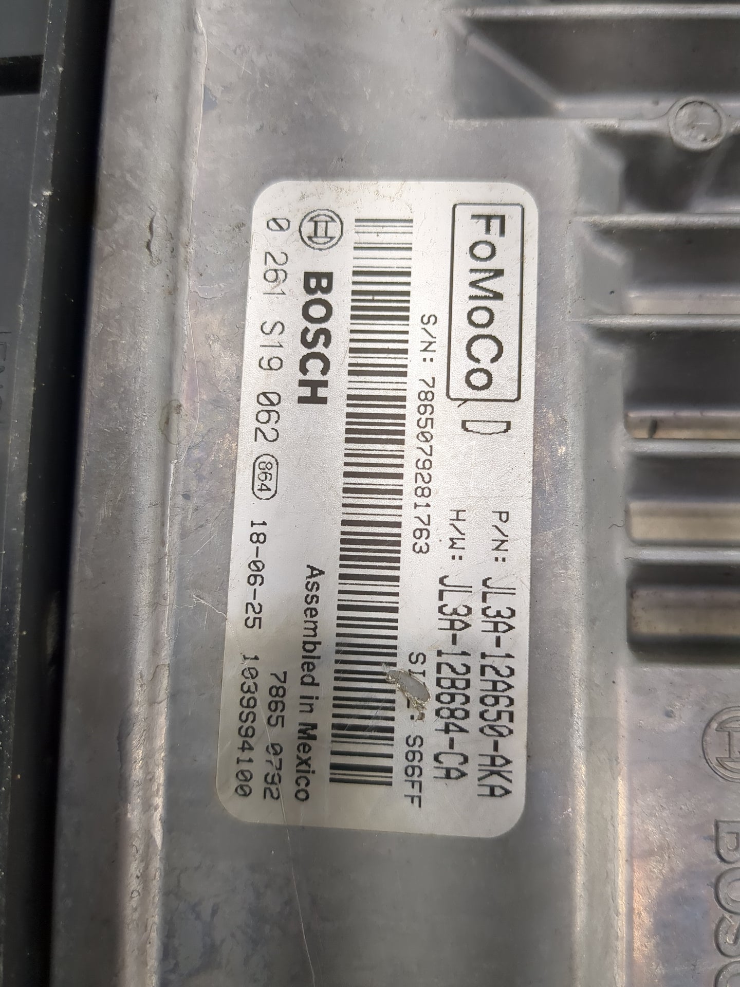 2018 Ford F150 PCM Engine Control Computer ECU ECM PCU OEM P/N:JL3A-12A650-AKA JL3A-12B684-CA, JU5T-14E262-AC Fits Fits 2019