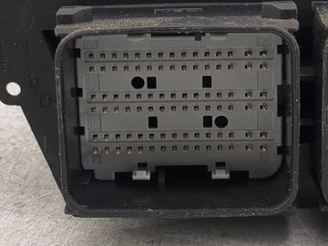 2018 Ford F150 PCM Engine Control Computer ECU ECM PCU OEM P/N:JL3A-12B684-EA JL3A-12A650-ALA, 0261S19063 Fits Fits 2019 2020 OEM Used Auto Parts