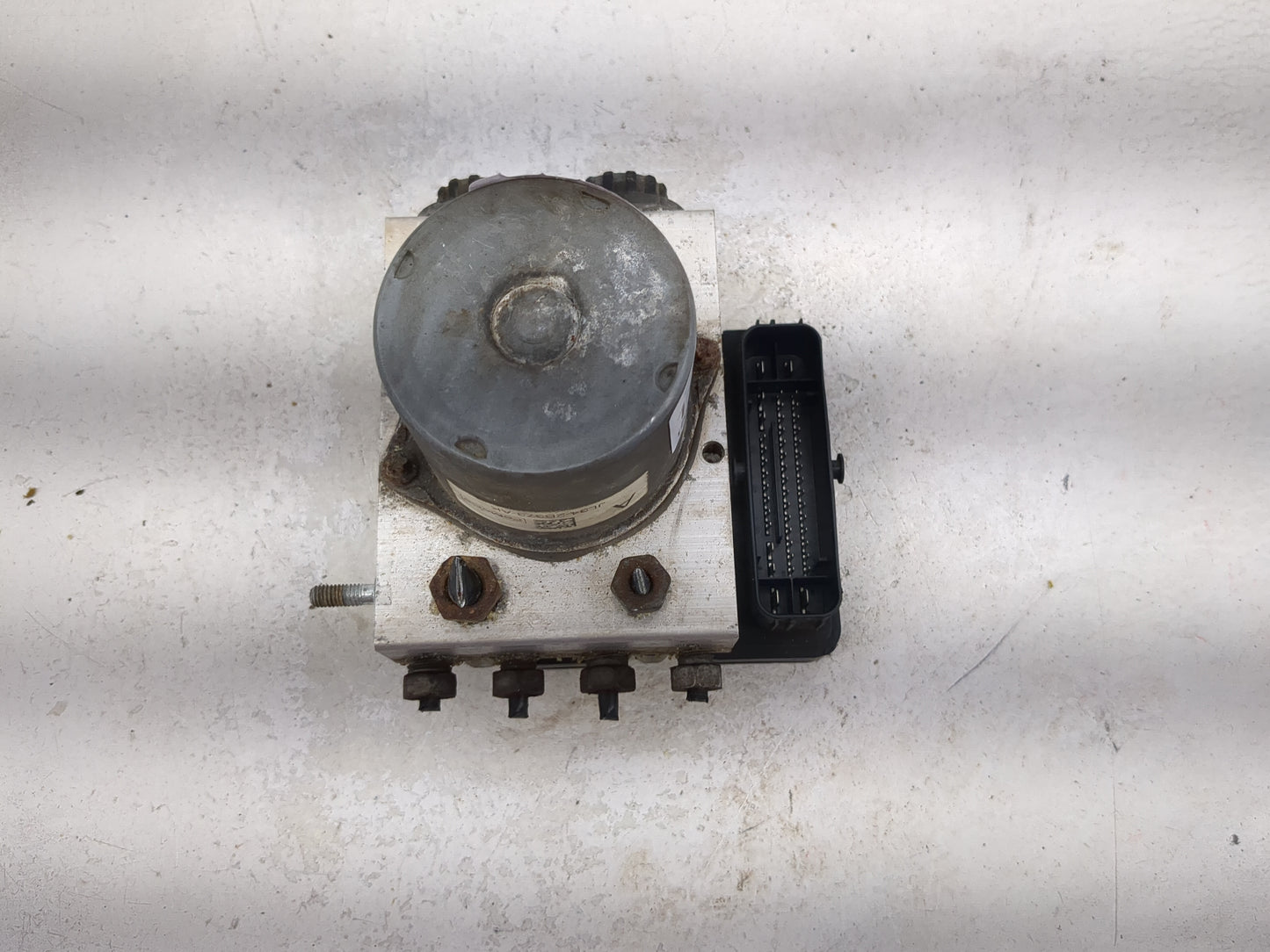 2018 Ford F150 ABS Pump Control Module Replacement P/N:JL34-2B373-AK 0265290100 Fits OEM Used Auto Parts - Oemusedautoparts1