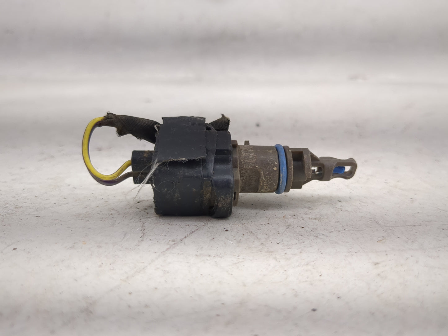 Ford F150 Mass Air Flow Meter Maf 1487517 - Oemusedautoparts1.com