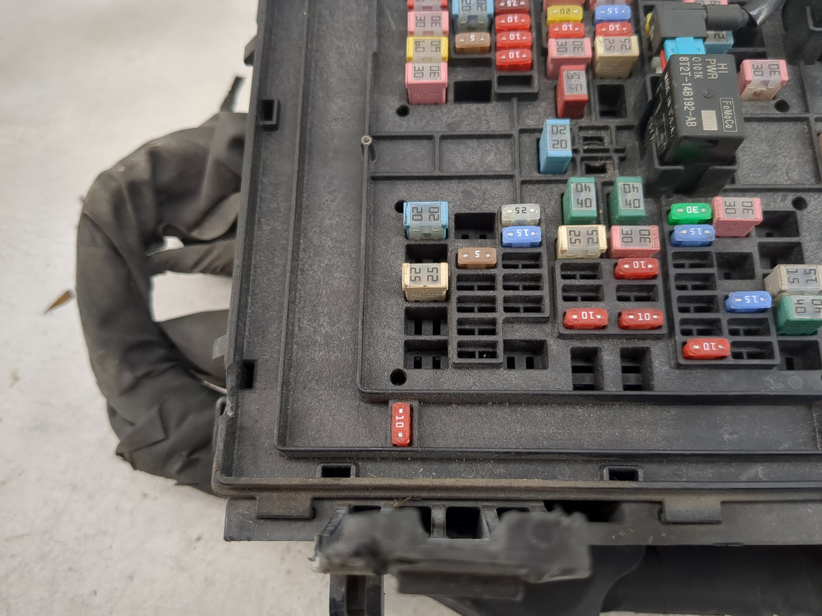 2018 Ford F150 Fusebox Fuse Box Panel Relay Module P/N:8T2T-14B192-AB Fits OEM Used Auto Parts - Oemusedautoparts1.com