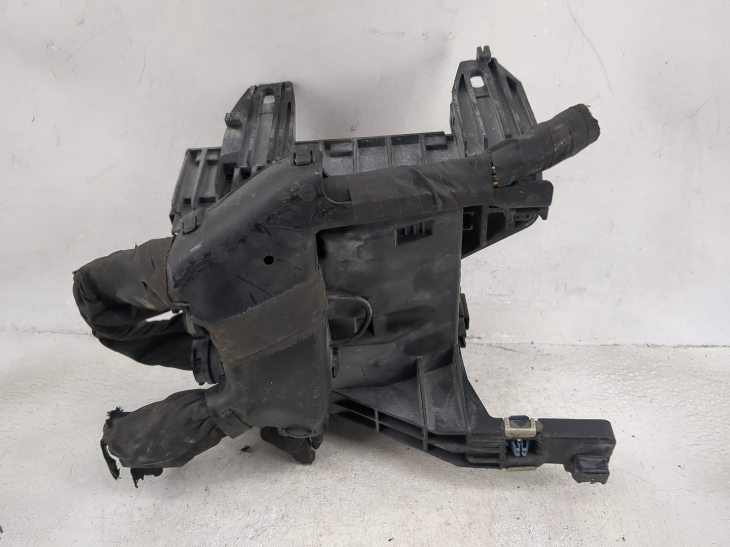 2018 Ford F150 Fusebox Fuse Box Panel Relay Module P/N:8T2T-14B192-AB Fits OEM Used Auto Parts - Oemusedautoparts1.com