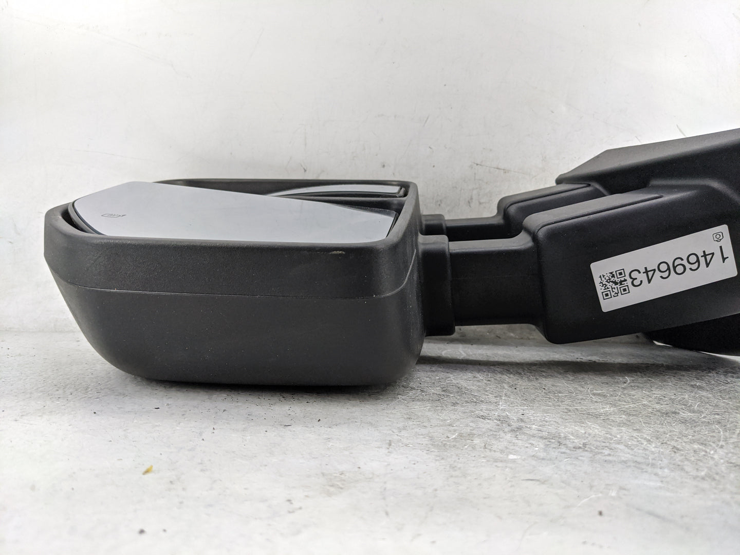 2018 Ford F250sd Driver Side View Mirror - Left Door Mirror OEM Used - Oemusedautoparts1.com