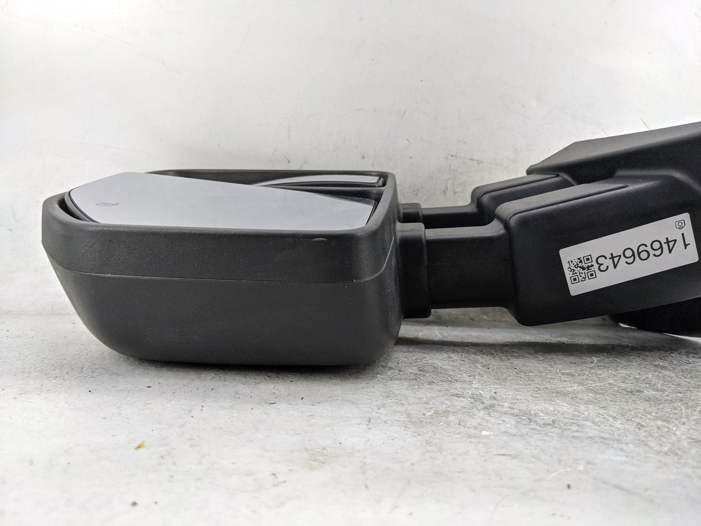2018 Ford F250sd Driver Side View Mirror - Left Door Mirror OEM Used - Oemusedautoparts1.com