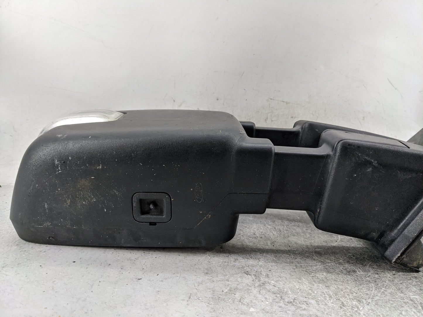 2018 Ford F250sd Driver Side View Mirror - Left Door Mirror OEM Used - Oemusedautoparts1.com
