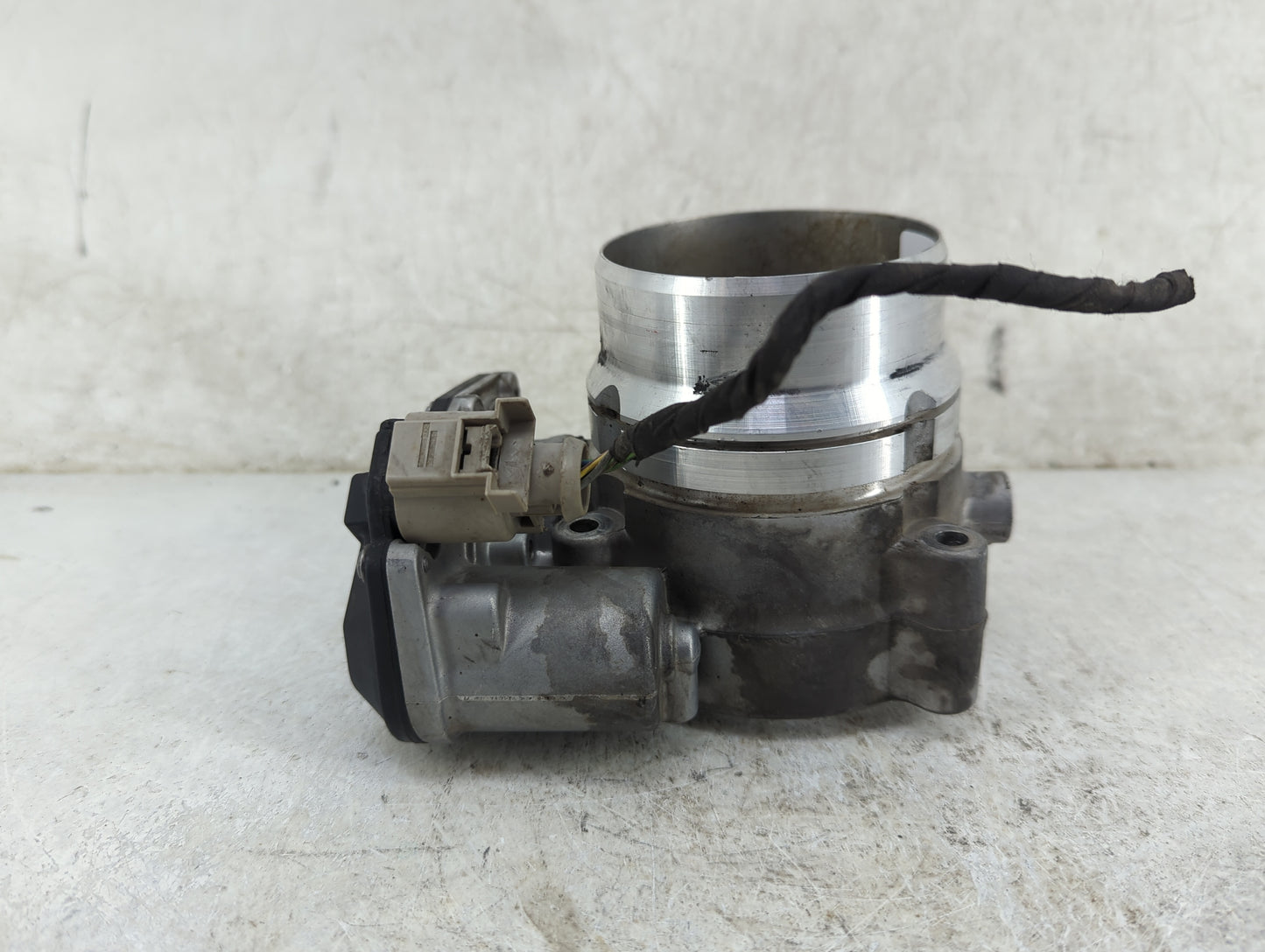 2018 Ford F350sd Throttle Body P/N:BC3Q-9E991-L Q0M7C, 344 17F 0138 Fits Fits 2011 2012 2013 2014 2015 2016 2017 2019 OEM Us