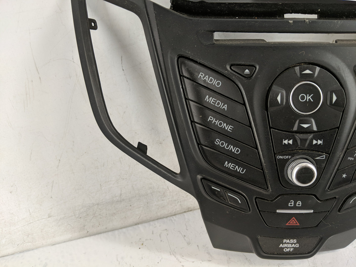 2015-2019 Ford Fiesta Radio Control Panel 1209658 - Oemusedautoparts1.com