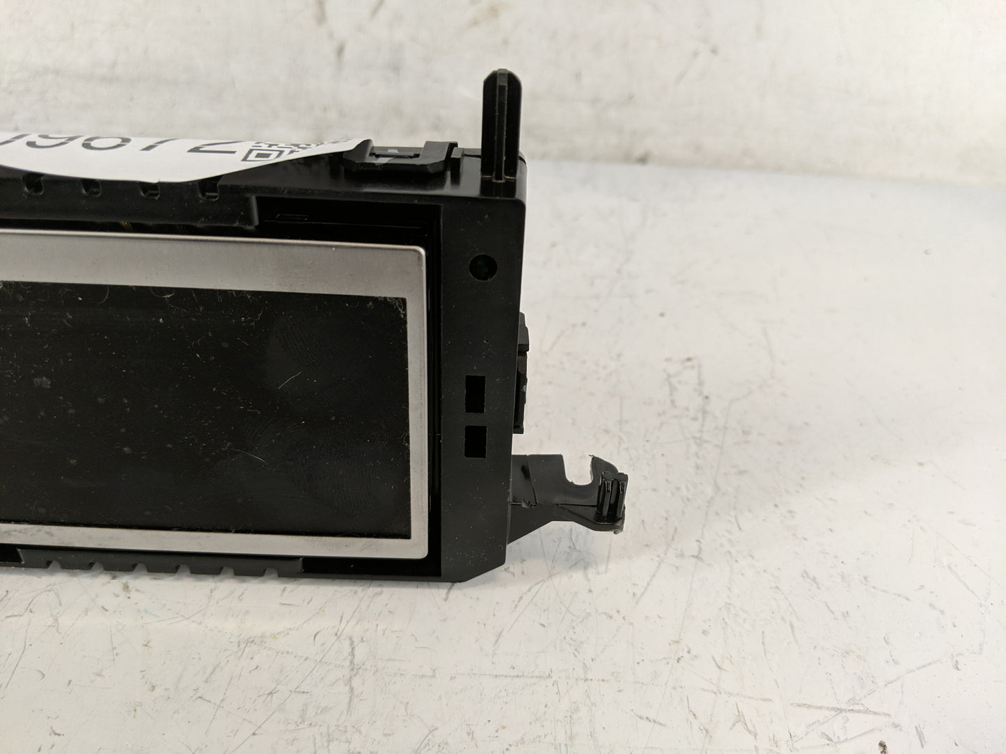 2018 Ford Fiesta Radio AM FM Cd Player Receiver Replacement P/N:H2BT-18B955-CC Fits OEM Used Auto Parts - Oemusedautoparts1.