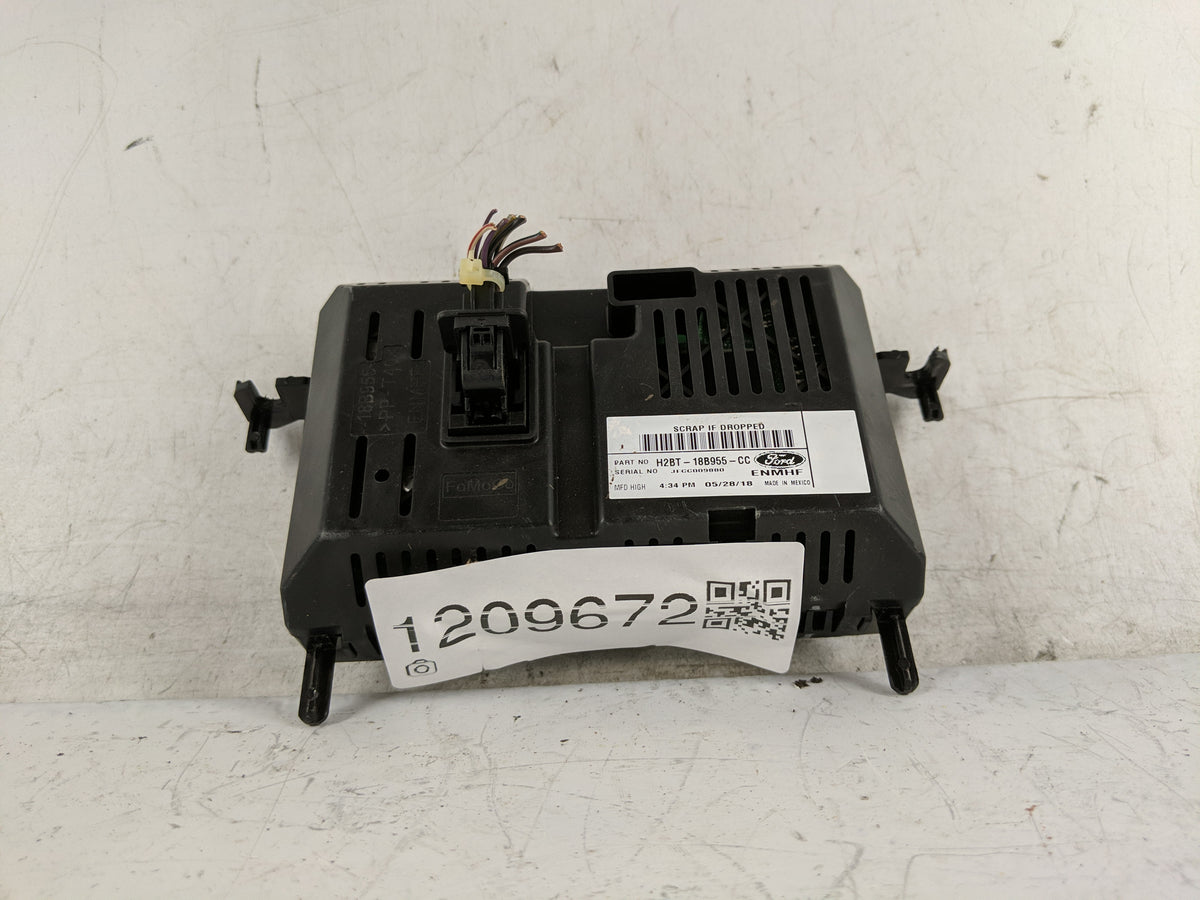 2018 Ford Fiesta Radio AM FM Cd Player Receiver Replacement P/N:H2BT-18B955-CC Fits Fits 2017 2019 2020 OEM Used Auto Parts 