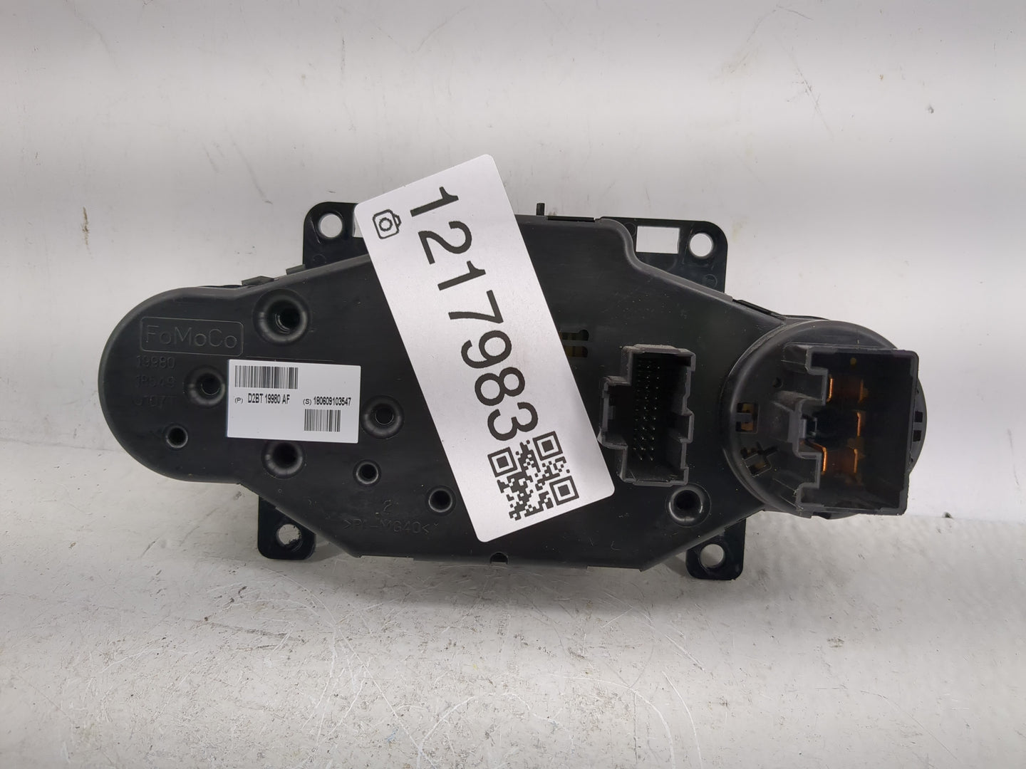 2014-2019 Ford Fiesta Climate Control Module Temperature AC/Heater Replacement P/N:D2BT 19980 AF Fits OEM Used Auto Parts - 