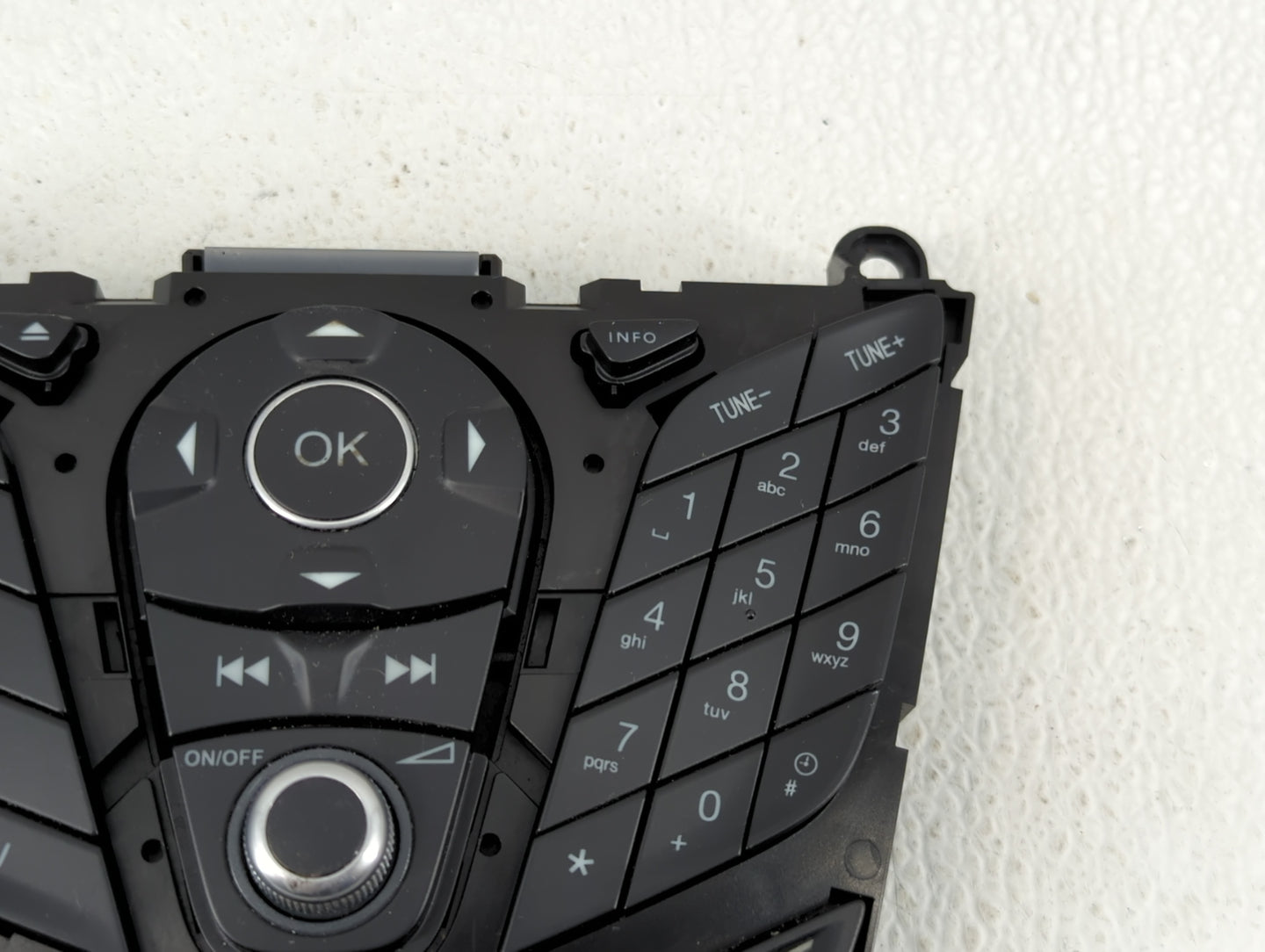 2016-2019 Ford Fiesta Radio Control Panel - Oemusedautoparts1.com