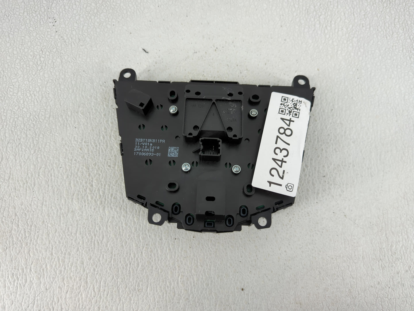 2016-2019 Ford Fiesta Radio Control Panel - Oemusedautoparts1.com