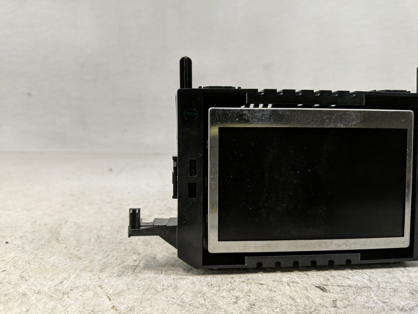2018-2019 Ford Fiesta Information Display Screen - Oemusedautoparts1.com