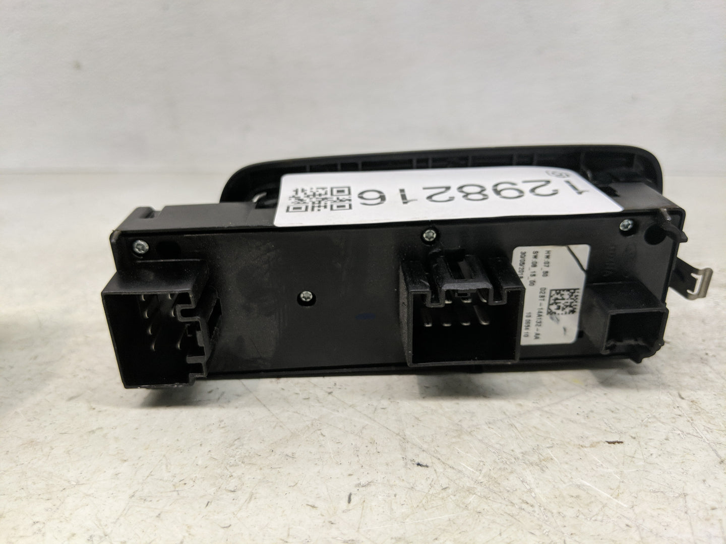 2014-2019 Ford Fiesta Master Power Window Switch Replacement Driver Side Left P/N:D2BT-14A132-AA Fits OEM Used Auto Parts - 