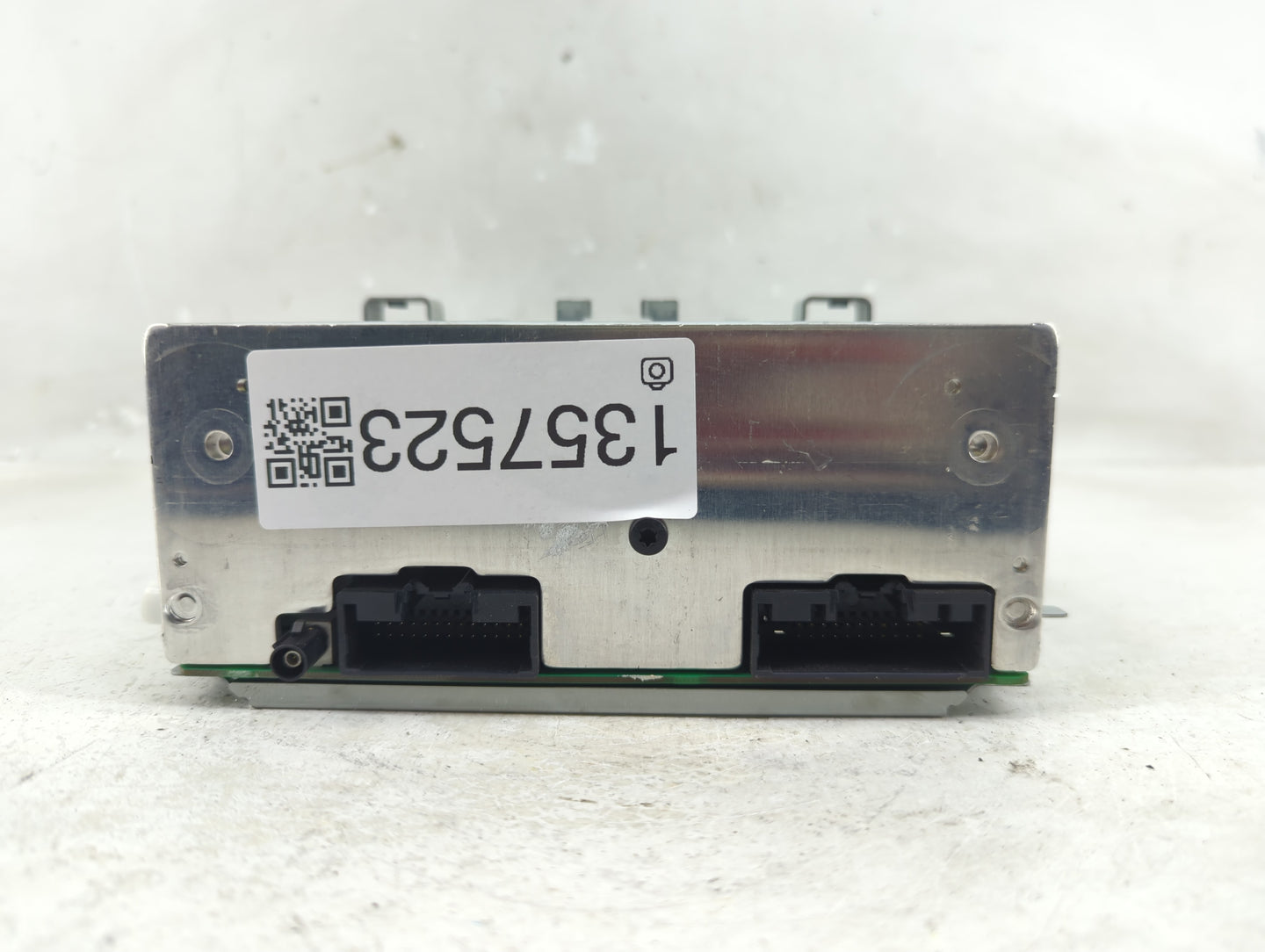 2018-2019 Ford Fiesta Radio AM FM Cd Player Receiver Replacement P/N:D2BT-19C107-AL Fits Fits 2018 2019 OEM Used Auto Parts 
