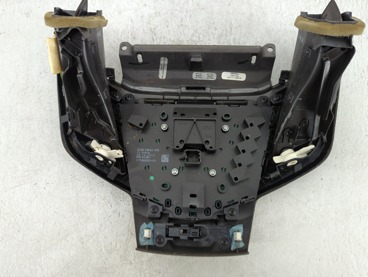 2015-2019 Ford Fiesta Radio Control Panel - Oemusedautoparts1.com