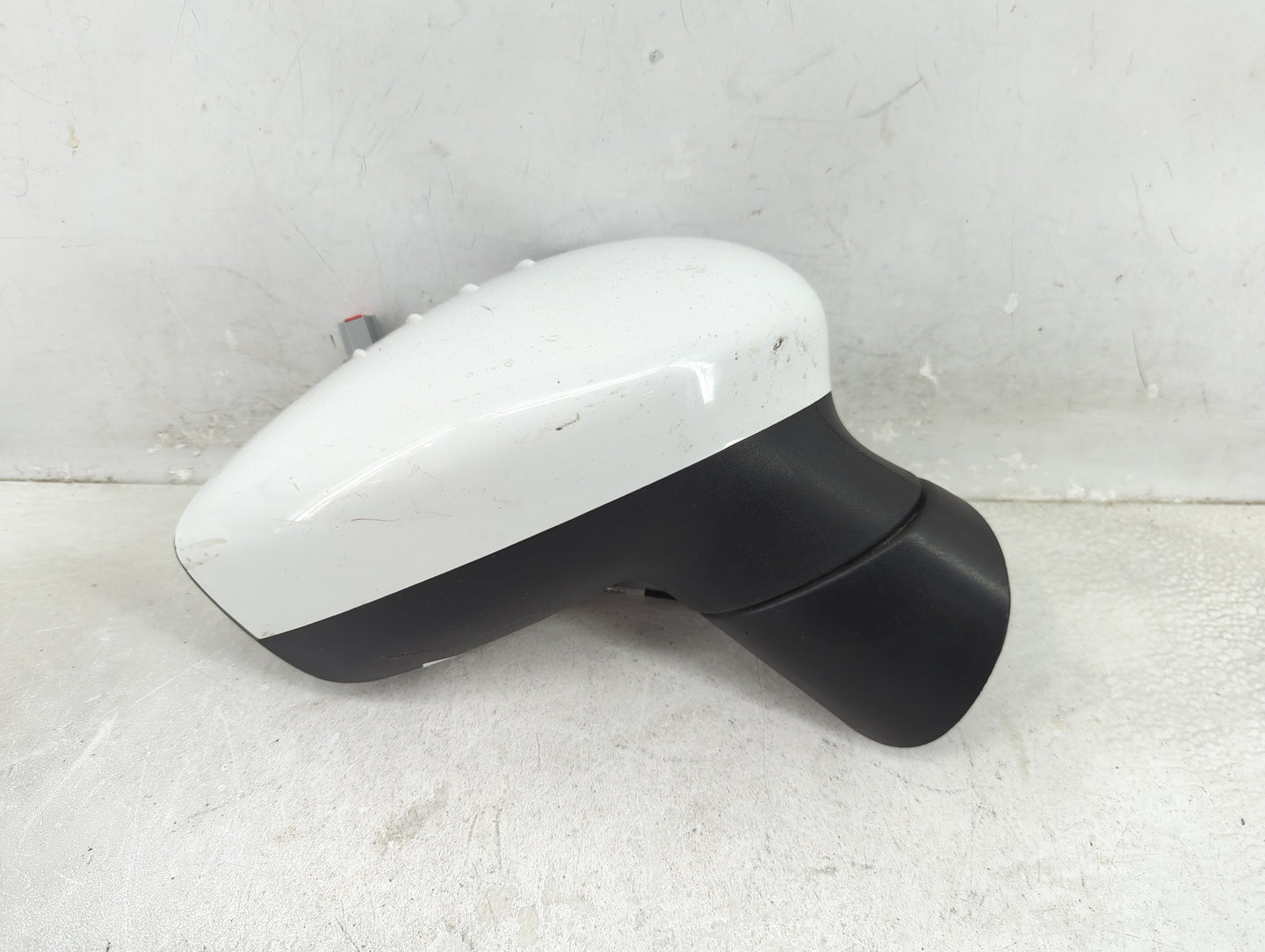 2011-2019 Ford Fiesta Passenger Side View Mirror - Right Door Mirror OEM Used - Oemusedautoparts1.com