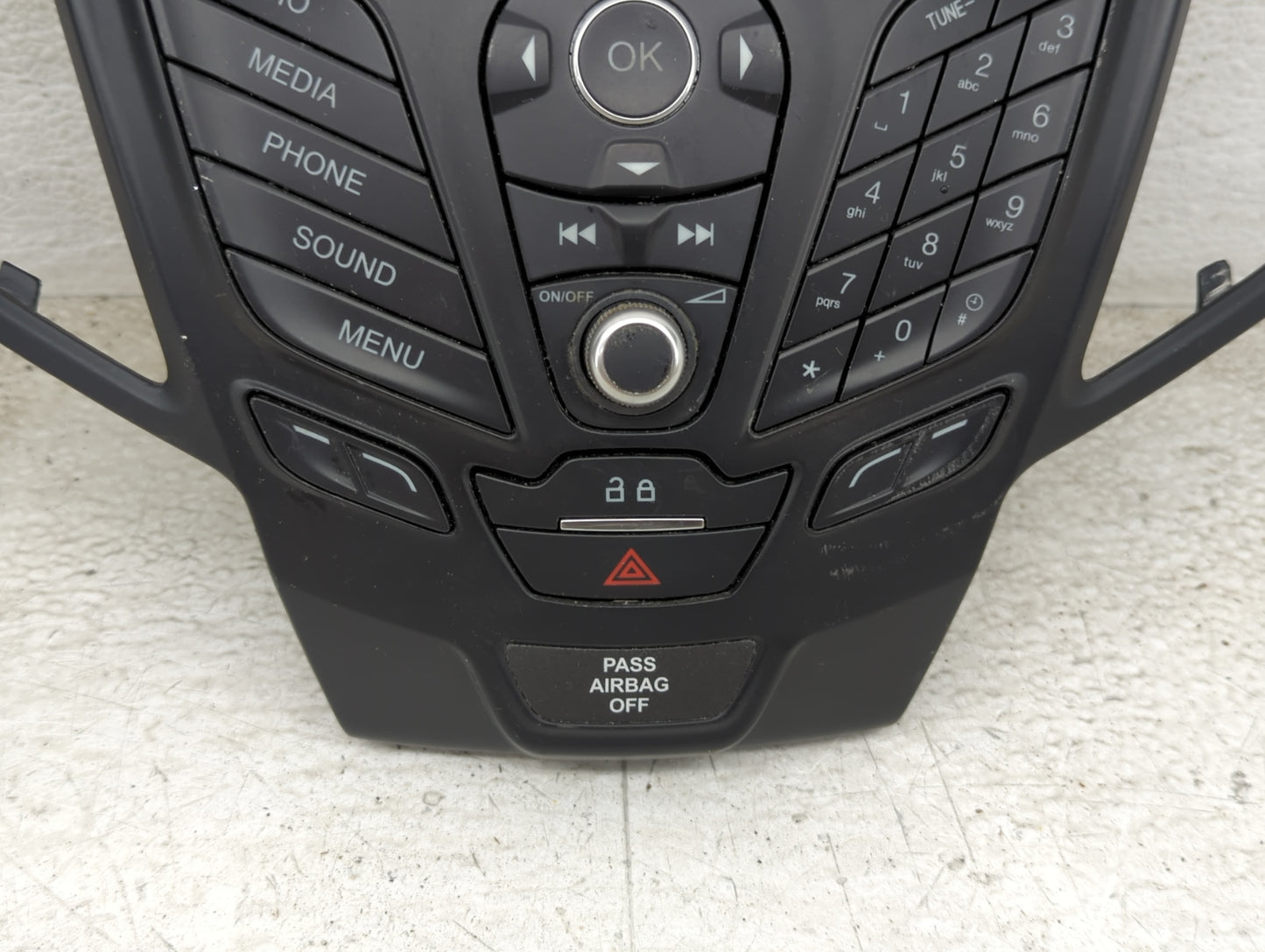 2015-2019 Ford Fiesta Radio AM FM Cd Player Receiver Replacement P/N:D2BT18K811PA Fits Fits 2015 2016 2017 2018 2019 OEM Use