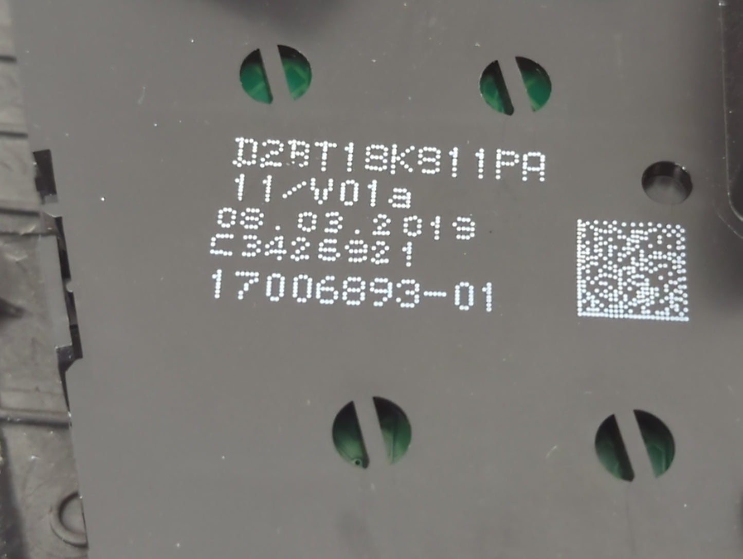 2015-2019 Ford Fiesta Radio AM FM Cd Player Receiver Replacement P/N:D2BT18K811PA Fits Fits 2015 2016 2017 2018 2019 OEM Use